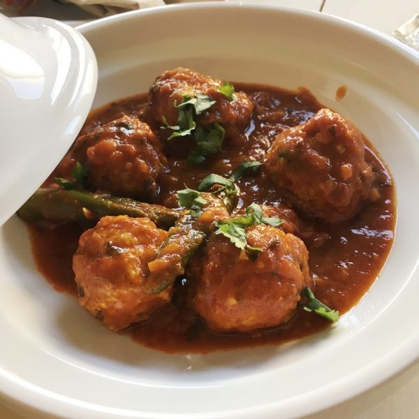 Kofta curry in serving dish